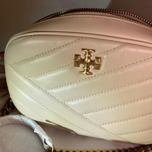 Kira Cream Chevron Bag by Tory Burch - Picture 16 of 16
